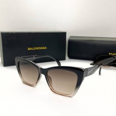 Сонцезахисні жіночі окуляри Balenciaga (06110) чорні