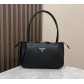Кожаная брендовая сумочка Pr 0822 black Lux