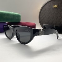 Женские солнцезащитные очки Max Mara (3610) black