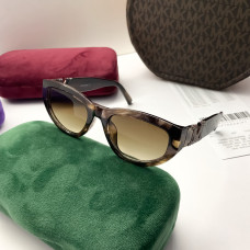  Жіночі сонцезахисні окуляри Max Mara (3610) brown