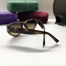  Жіночі сонцезахисні окуляри Max Mara (3610) brown
