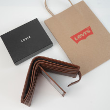 Шкіряний коричневий гаманець на застібці Levis (2081)