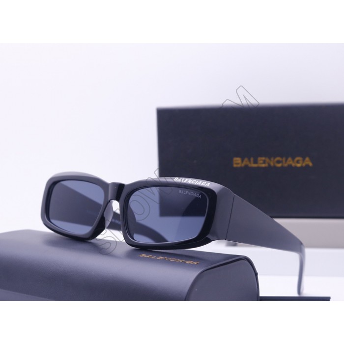 Брендовые солнцезащитные женске очки Balenciaga (23012) чорные
