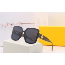  Жіночі сонцезахисні окуляри Fendi (30078) black