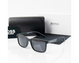 Мужские солнцезащитные очки с поляризацией Boss (4021)