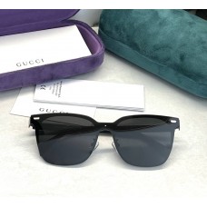  Жіночі сонцезахисні окуляри GG 6216 black полароїд