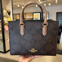 Женская брендовая сумка на плечо Coach (661)