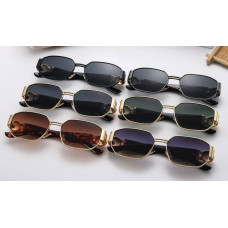 Солнцезащитные стильные брендовые очки VE (8015) black