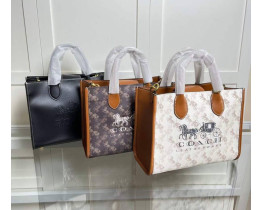 Женская каркасная сумка Coach Ace black Lux