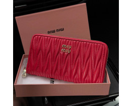 Женский брендовый кошелек Miu Miu на молнии (M60017) red