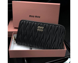 Женский брендовый кошелек Miu Miu на молнии (M60017) black